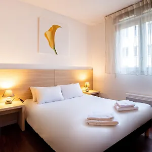 https://residhotel-saint-etienne-centre.hotels-rhonealpes.com